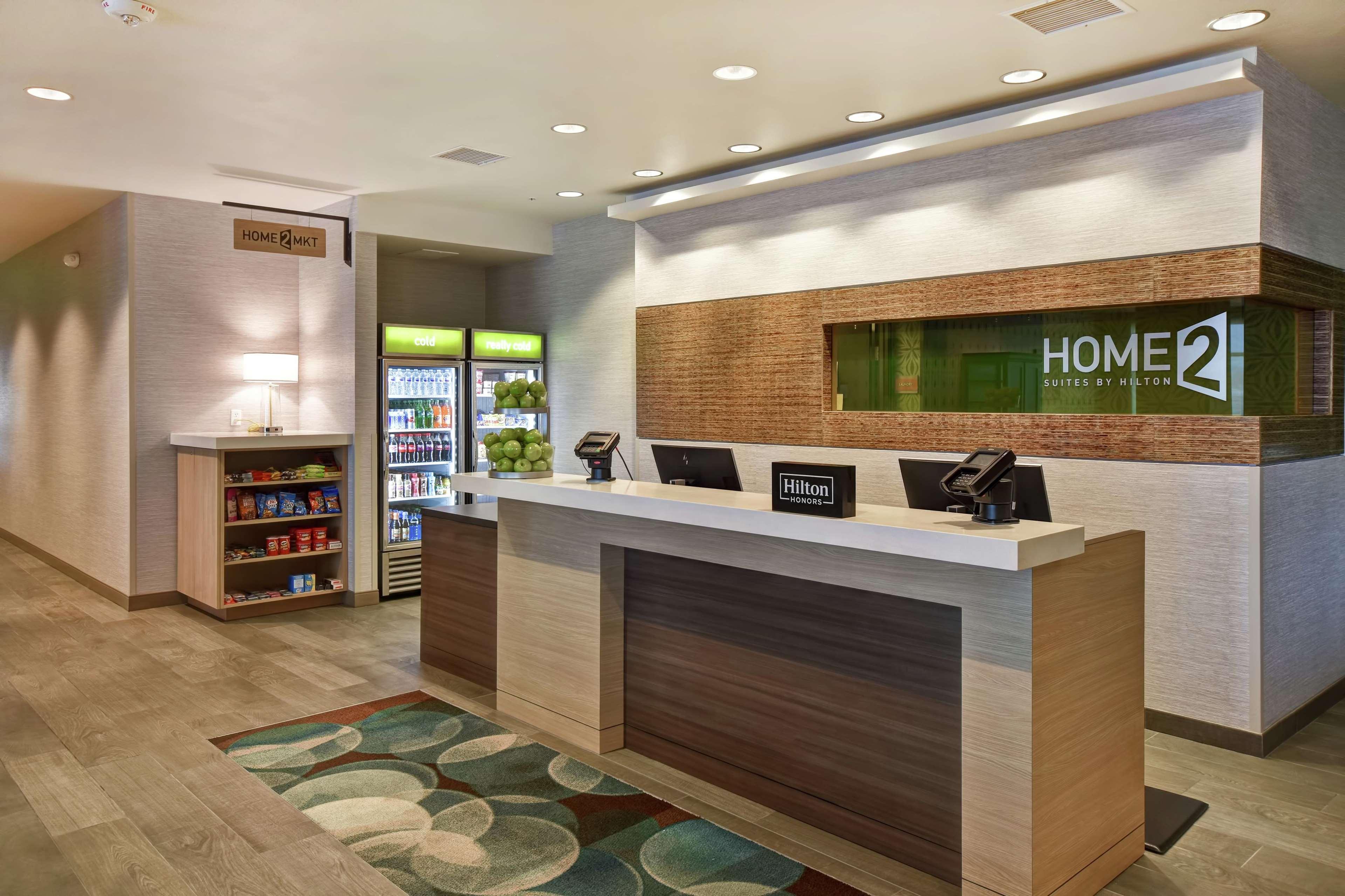 Home2 Suites By Hilton Victorville Exterior photo