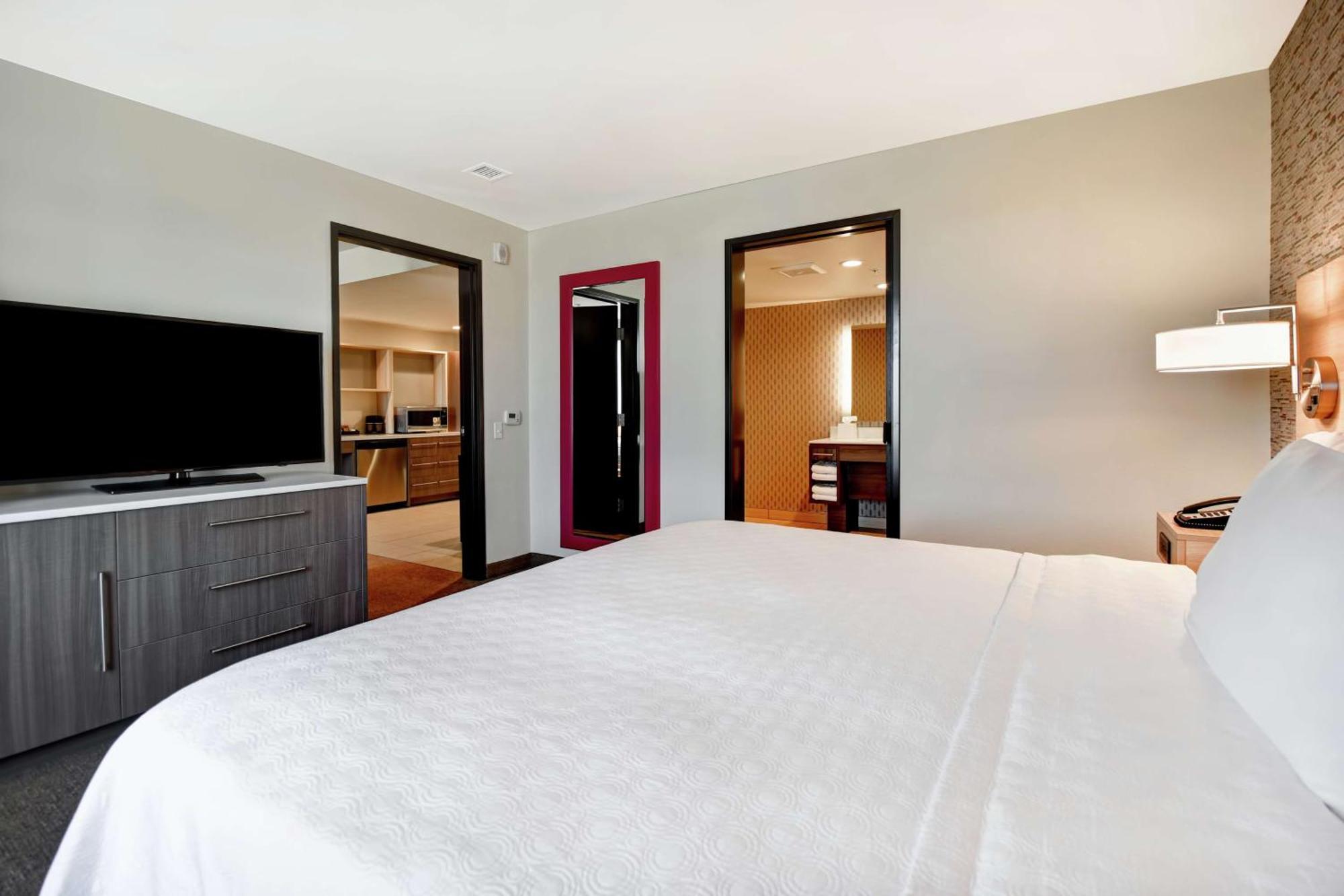 Home2 Suites By Hilton Victorville Exterior photo